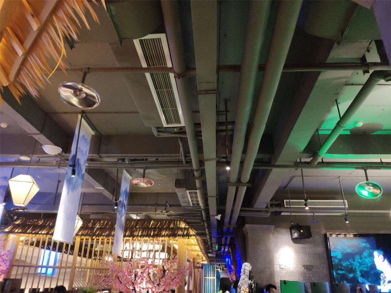 睿赛理念网咖风机盘管安装图